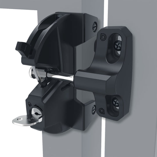 Skląstis varteliams, rakinamas raktu iš vienos pusės – ant vartelių